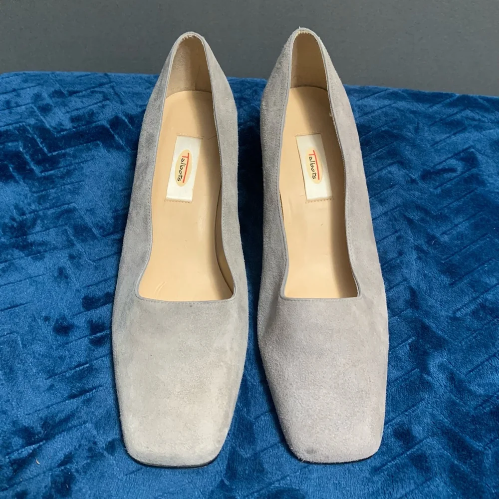Women's Talbots Heels Size 8W Gray - Picture 2 of 6